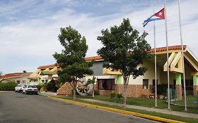 Hotel Punta La Cueva à Cienfuegos Exterior photo