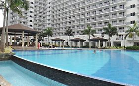 La Vista Luxury Shell Residences Pasay Exterior photo