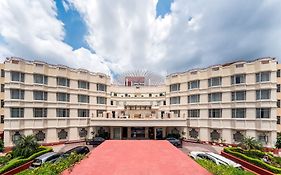 Hotel Howard Plaza The Fern, Agra à Agra  Exterior photo