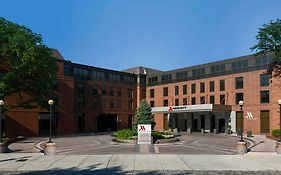 Philadelphia Marriott Old City Exterior photo