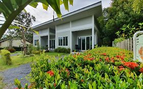 Ao Nang Modern Villa Exterior photo