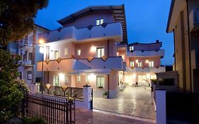 Hotel Villa Cicchini Viserbella di Rimini Exterior photo