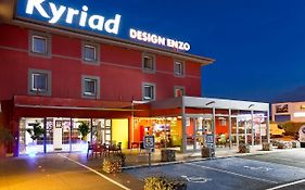 Enzo Hotels Reims Tinqueux by Kyriad Direct Exterior photo