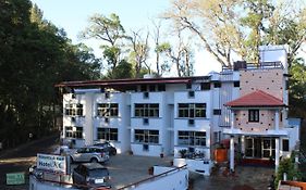 Hotel Kc Yercaud Exterior photo