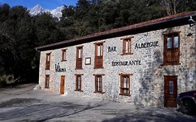 Auberge de jeunesse Albergue La Vargona à Camaleño Exterior photo