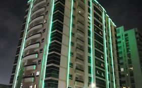 Boulevard City Suites Hotel Apartments Dubaï Exterior photo