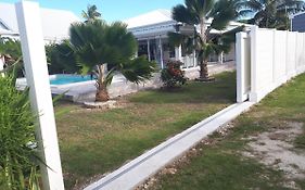 Villa Almeida à 500m de la plage Courcelles Exterior photo