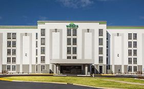 Hôtel Wingate By Wyndham Louisville Fair And Expo Exterior photo