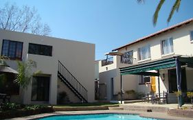 Louhallas Accommodation Edenvale Exterior photo