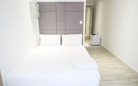 Recharge Cozy Room Suite Singapour Exterior photo
