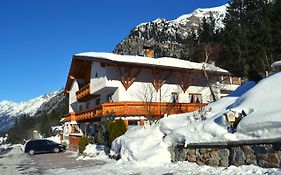 Hotel S'Waldhaus à Sankt Leonhard im Pitztal Exterior photo