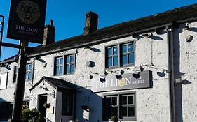 Hotel The Lion Pub & Grill à Sowerby Bridge Exterior photo