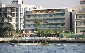 Hôtel New Siam Riverside à Bangkok Exterior photo