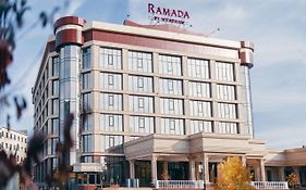 Hotel Ramada By Wyndham Chimkent Exterior photo