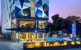 Hotel Ibis Budget Cirebon Exterior photo