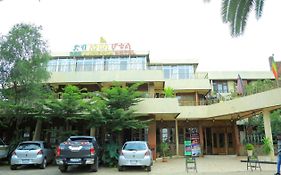 Dib Anbessa Hotel Baher Dar Exterior photo