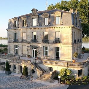 Château Grattequina Hôtel Blanquefort  Exterior photo