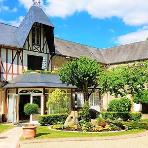 Hotel Le Manoir du Lys, The Originals Relais  à Bagnoles de l'Orne Normandie Exterior photo