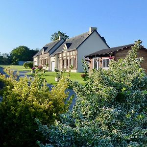 Hotel Clos Margottières à Le Val-Saint-Père Exterior photo