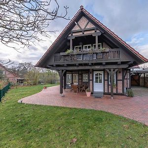 Villa Havelquelle mit Sauna und Garten à Kratzeburg Exterior photo