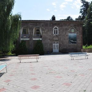 Hôtel Gugark Retreat à Vahagnadzor Exterior photo