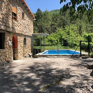 Villa Casas Rurales Arroyo De La Sierra à Yeste Exterior photo
