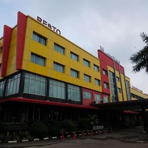 M-One Hotel Bogor Exterior photo