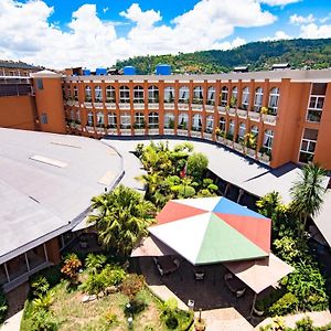 Zomatel Hotel Fianarantsoa Exterior photo