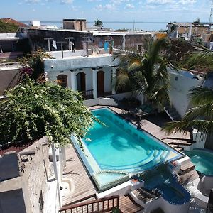 Hotel Cafe Central à Île de Mozambique Exterior photo