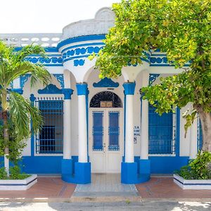 Bed and Breakfast Casa Caribe Colonial à Barranquilla  Exterior photo