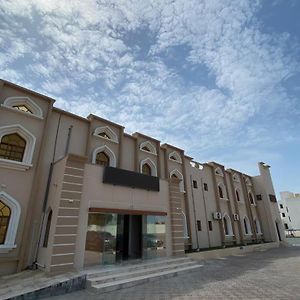 Hotel Danat Al Khaleej Hilf Exterior photo