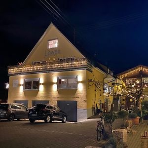 Hotel Landgasthaus Loewen Mit Gaestehaus à Holzhausen  Exterior photo