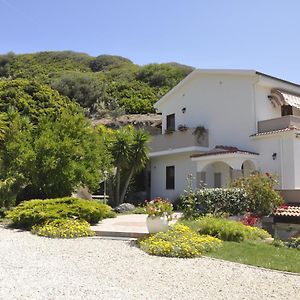 Bed and Breakfast Bed & Breakfast Ajo A Casa à Castelsardo Exterior photo