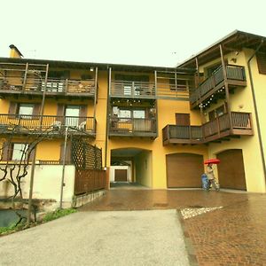 Bed and Breakfast Il Castello à Pergine Valsugana Exterior photo