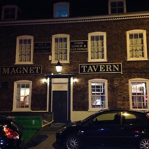 Bed and Breakfast The Magnet Tavern à Boston Exterior photo