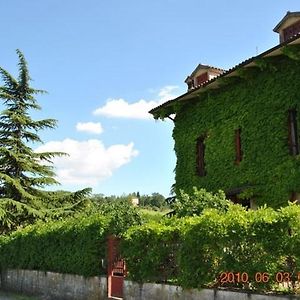 B&B La Vecchia Quercia Home Restaurant Fornoue Exterior photo