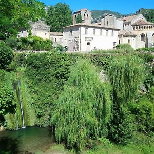 Gîte de La Tour Saint-Guilhem-le-Desert Exterior photo