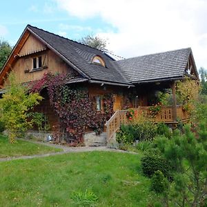 Villa Chata Mioduszyna W Beskidach - Drewniany Dom Z Widokiem Na Babia Gore à Makow Podhalanski Exterior photo