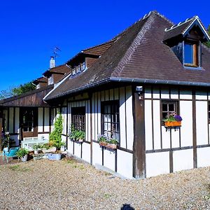 Bed and Breakfast l'Atelier au jardin d'Isabelle à Fatouville-Grestain Exterior photo