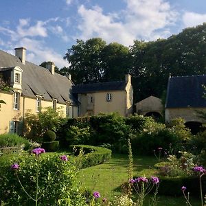 Bed and Breakfast De Ma Fenetre à Saint-Martin-des-Entrées Exterior photo