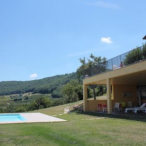 Bed and Breakfast Pivoine et Cerise à Saint-Romain-de-Popey Exterior photo