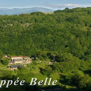 Bed and Breakfast L'Échappée Belle à Lacourt Exterior photo