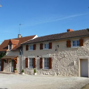 Bed and Breakfast La Chaumerie à Chenevelles Exterior photo