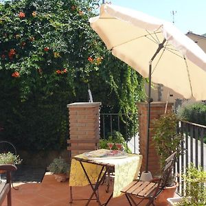 Bed and breakfast Antica Bottega Di Vinci Exterior photo