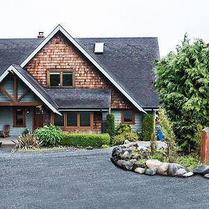 Shawnigan Hills Guest Suite Shawnigan Lake Exterior photo