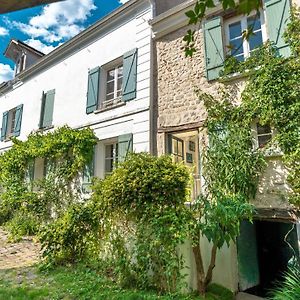 Bed and Breakfast Le Clos Tellier à Mareil-Marly Exterior photo