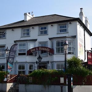 Hotel Fox & Hounds Pub à Long Ditton Exterior photo