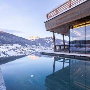 Hotel Niblea Dolomites Ortisei Exterior photo