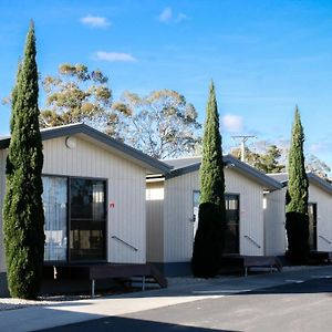 Hotel Big4 Hobart Airport Tourist Park à Cambridge Exterior photo