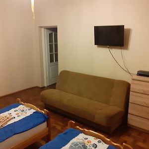 Appartement Kamienica à Gniezno Exterior photo